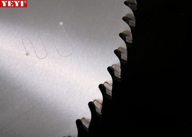 SKS เหล็กญี่ปุ่นตารางลูกสูบ TCT เลื่อยวงเดือนใบมีดสำหรับตัด Chipboard 450mm