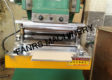 โลหะอัตโนมัติ Saw Blade เครื่องผูกพันสำหรับห้องครัว Foll ม้วนกล่องบรรจุภัณฑ์