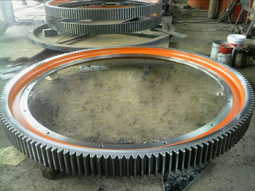 ปลอม 40CrNiMo8 เหล็กลานเกียร์แหวน / แหวน Spur Gear ความแม่นยำสูง